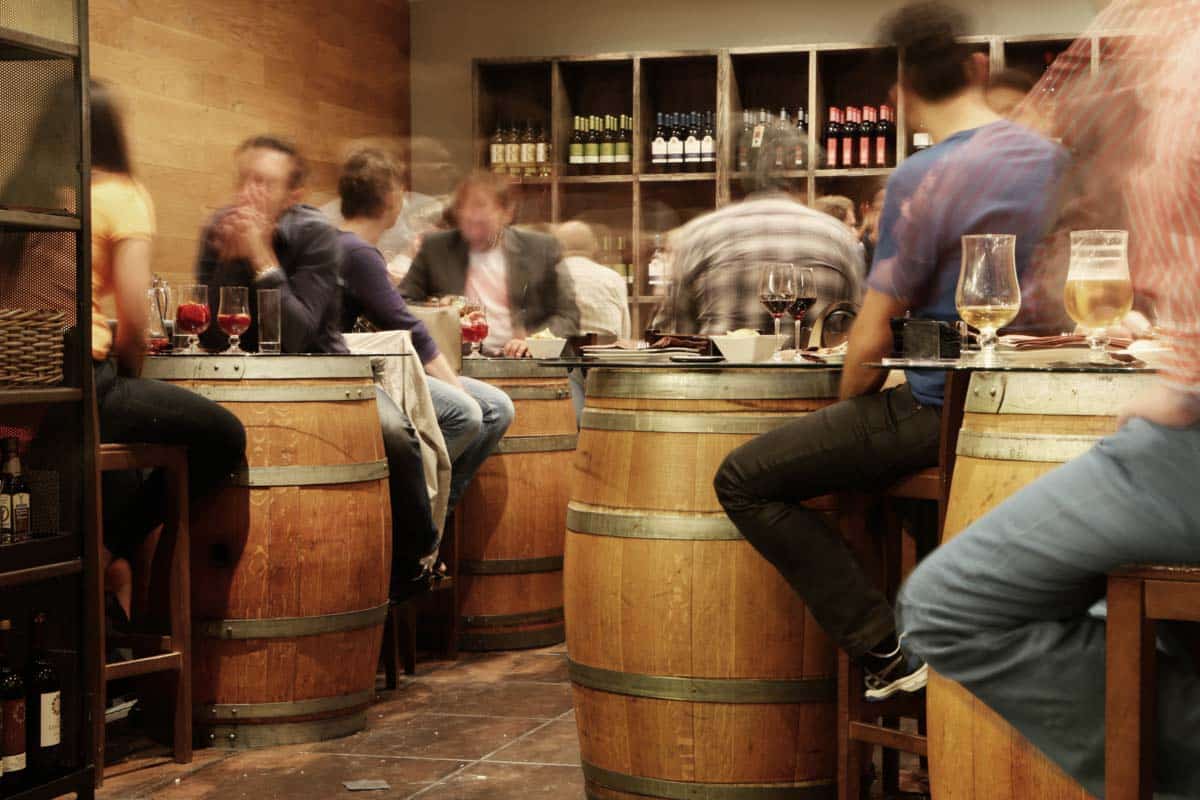 Difference Between Binge Drinking & Alcoholism | RAC